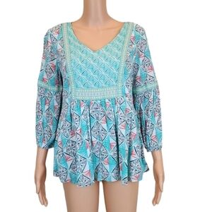 Crown & Ivy Blue and Pink Geometric Blouse